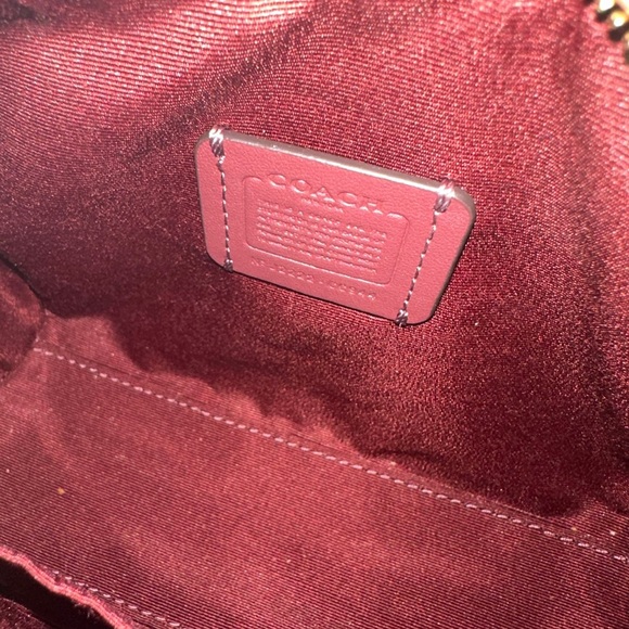 Mini red coach bag - Picture 7 of 8